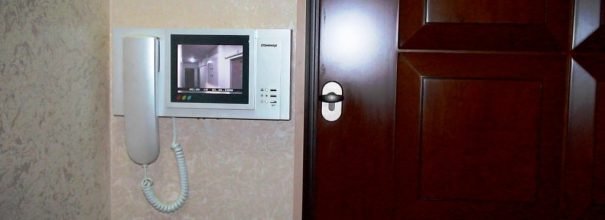 Зачем Вам видеодомофон?