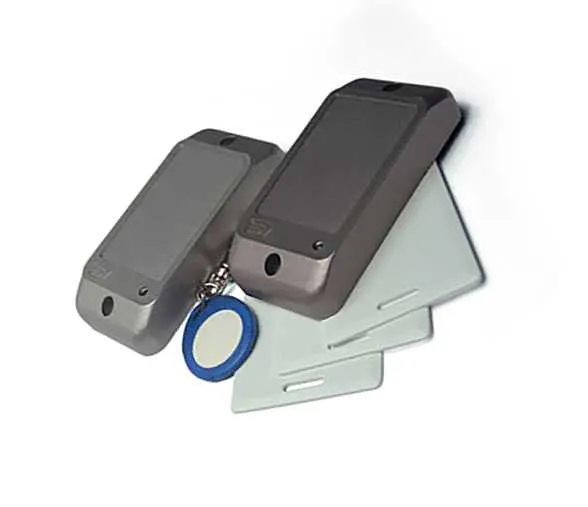 Считыватель карт и брелоков PR-105